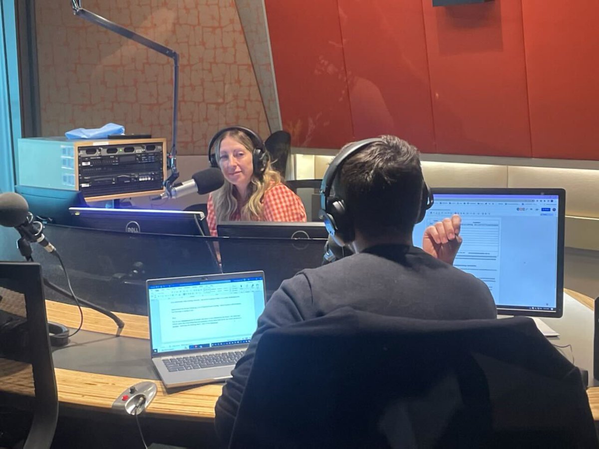 Tune in to @abcmelbourne's The Conversation Hour to hear CEO Simone Schinkel discussing our white paper 'Priorities for the Victorian Music Industry' featuring callers from @ArtsAccessVic, @MAVArtsAU, @The_BridgeHotel + more