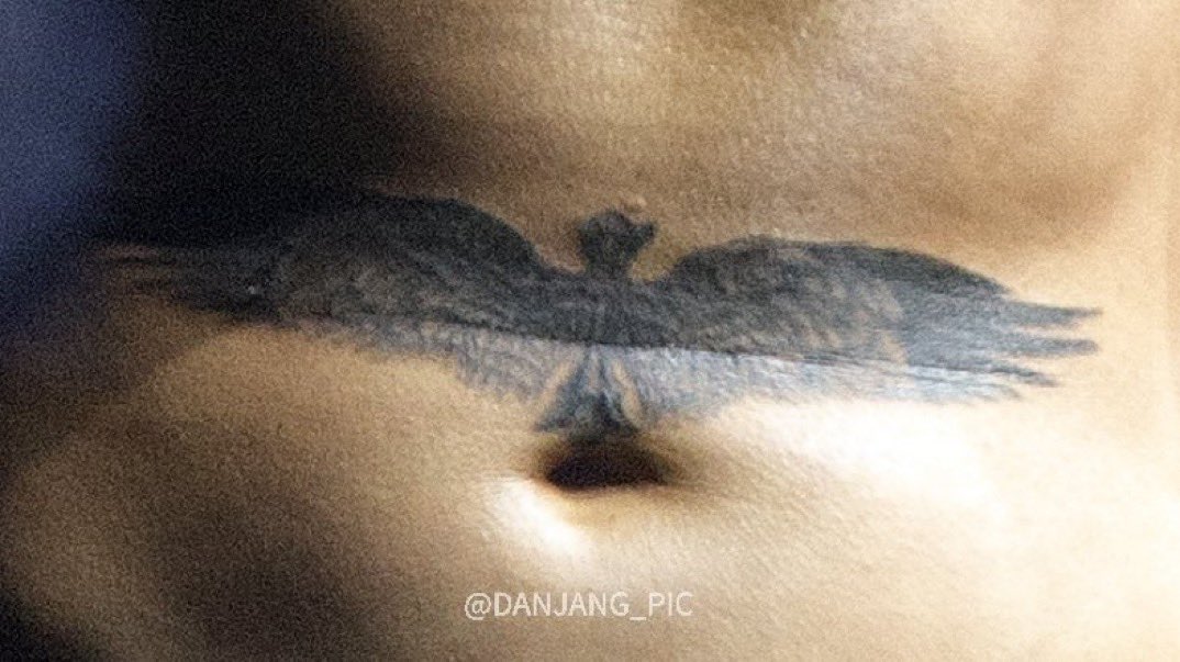 emimonbebe19's tweet photo. Jooheon, we all want to know...is this real ink??? 👀 https://t.co/mrHTGgLFWt