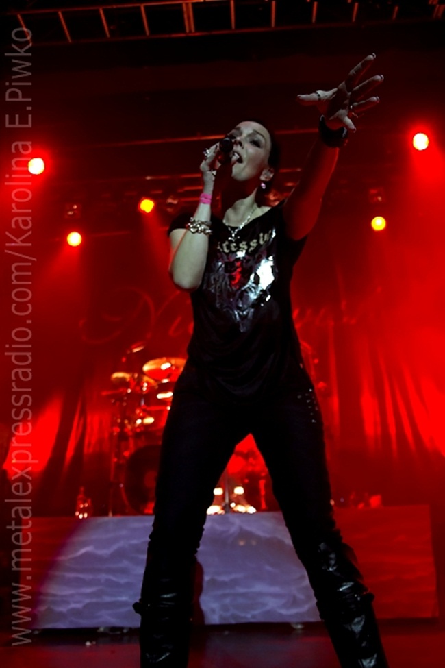 FloorJGoddess's tweet photo. ❤ Anette Olzon  ❤ 

#anetteolzon #Goddesses https://t.co/KpJAH66cen