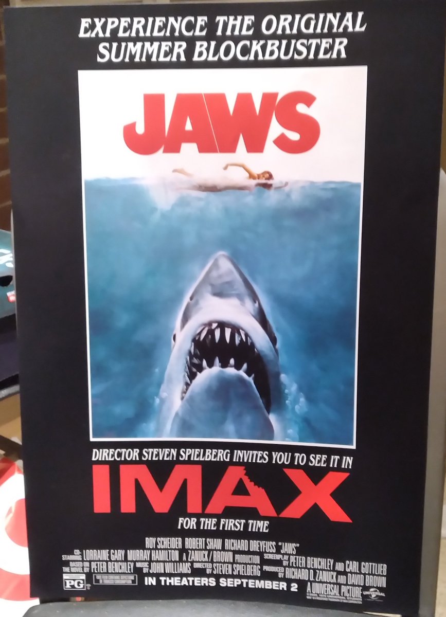 JohnMovieGuy's tweet photo. Got an exclusive @IMAX poster after the movie. #JawsIMAX #JAWS https://t.co/vksSyaecwp