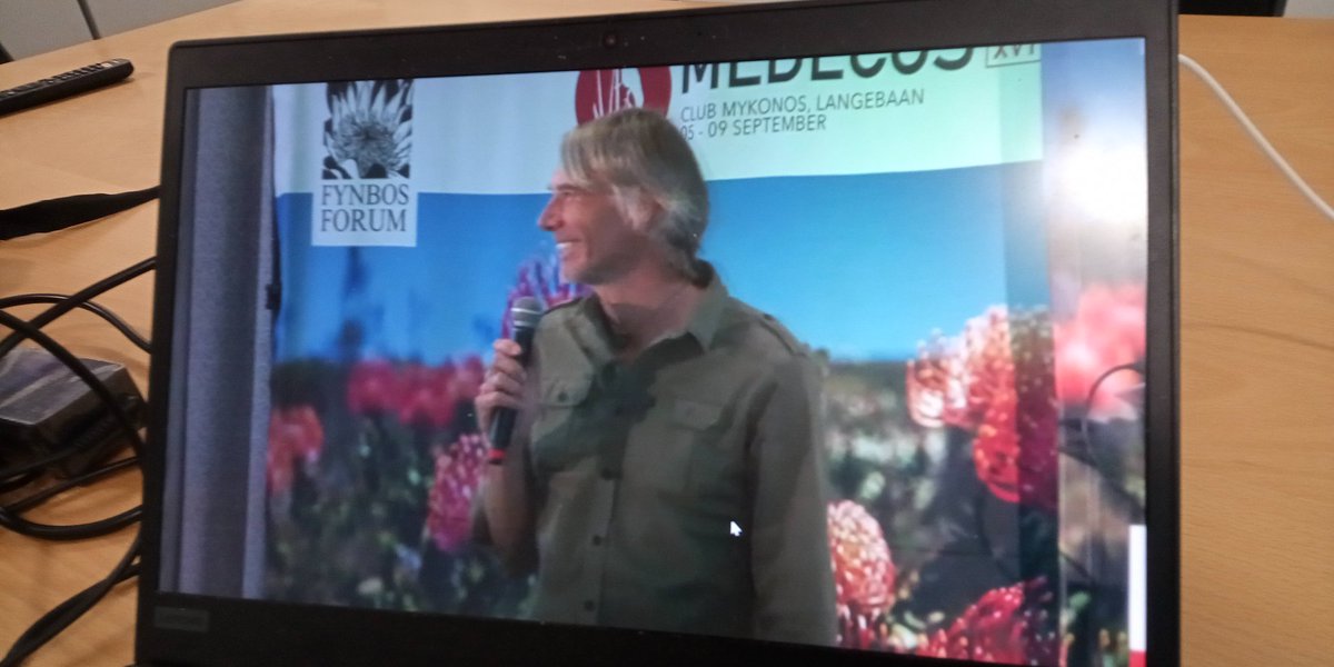 What a treat: Two keynote speakers to kick off #FynbosMedecos2022 - now doyen Anton Pauw describing our rich local ecology #fynbos

<a href="/WCGovEADP/">WCGov Enviro Affairs</a>