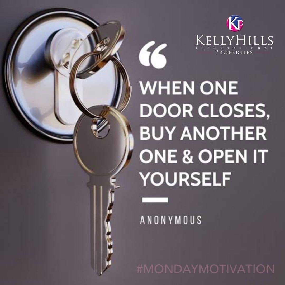 KellyhillsP's tweet photo. Happy Monday!!! https://t.co/56Em8TlFWF