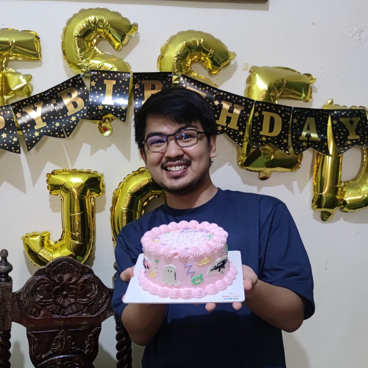 oncegenedays's tweet photo. ito na yata ang fave birthday cake ko

thank you @gguggucakes !! sobrang ganda 🫶🫶

going seventeen cake achieved!! https://t.co/cFDClRqnnP