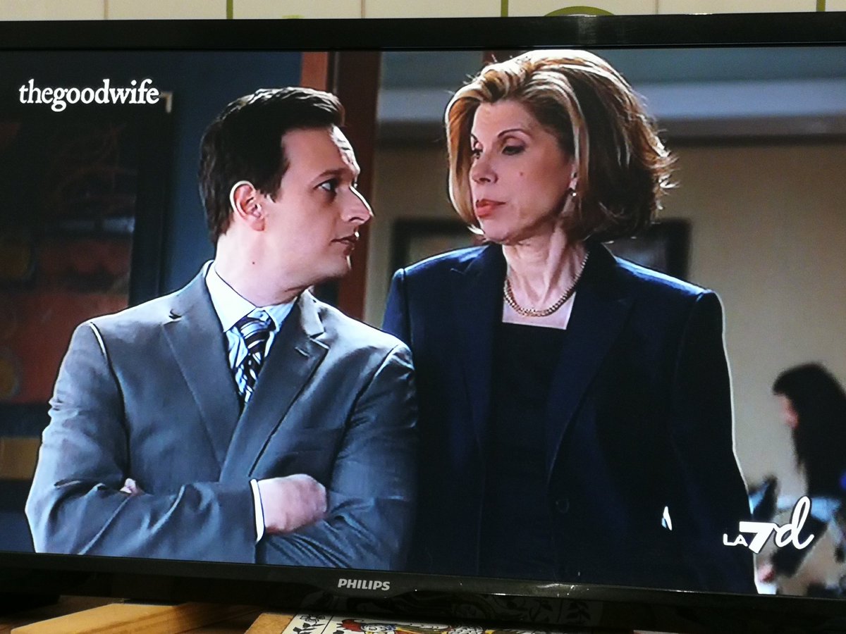 Livia_s_tweet's tweet photo. + Is that a proposal?
- Yes, I've been watching you from afar

♥️
#thegoodwife 
#dianelockhart 
#willgardner https://t.co/e9Q9dZZQa8