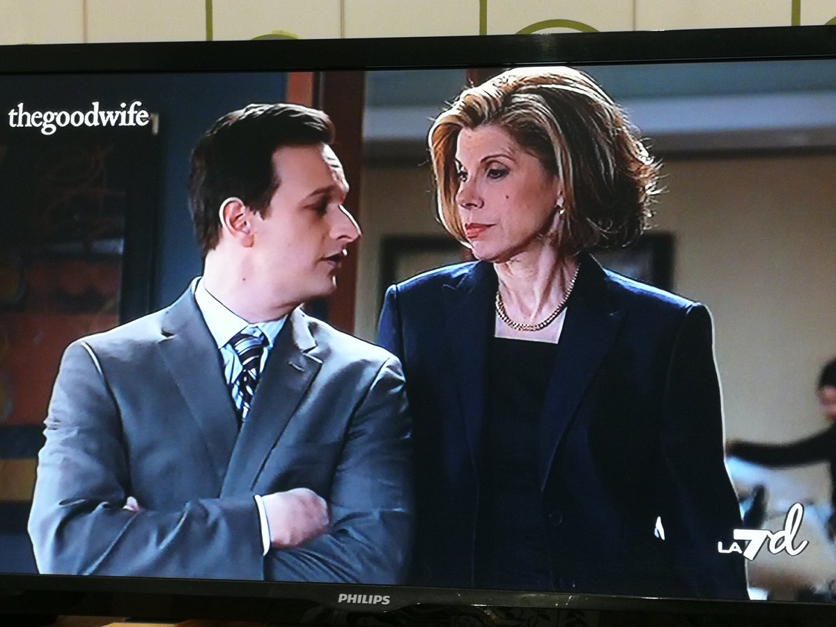 Livia_s_tweet's tweet photo. + Is that a proposal?
- Yes, I've been watching you from afar

♥️
#thegoodwife 
#dianelockhart 
#willgardner https://t.co/e9Q9dZZQa8
