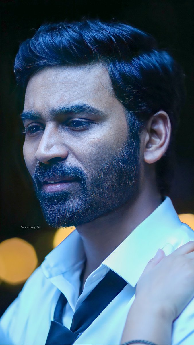 Sarathy_df's tweet photo. 𝘿❤️🦋  𝘞 𝘈 𝘓 𝘓 𝘗 𝘈 𝘗 𝘌 𝘙 𝘚⚡
@dhanushkraja 😍🌎💯

#NaaneVaruven #Thiruchitrambalam https://t.co/Ja68iHFO1C