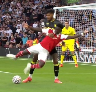 timstillman_'s tweet photo. Two of these met the threshold for a VAR review and two didn’t. https://t.co/evIswiUj0p