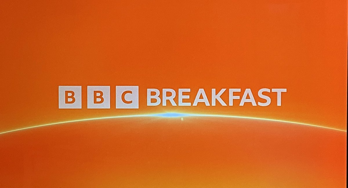 🏉 @gloucesterrugby ⭐️ @edslater in a report by @sallynugent on #BBCBreakfast earlier: “Quite often the spotlight is on people suffering from #MND but the reality is it’s just as difficult for the wives, partners, children - and that’s something we’re learning about every day” 💔