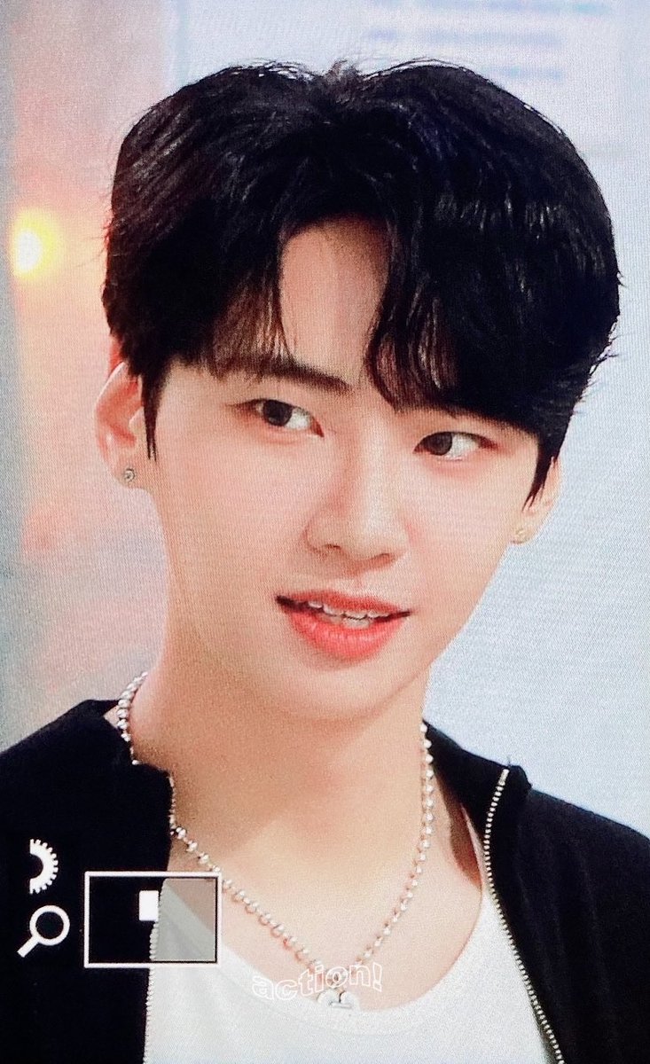 action_0608's tweet photo. 220905 #이진혁 #LEEJINHYUK #브이태양 https://t.co/TjsKXe3Uuh