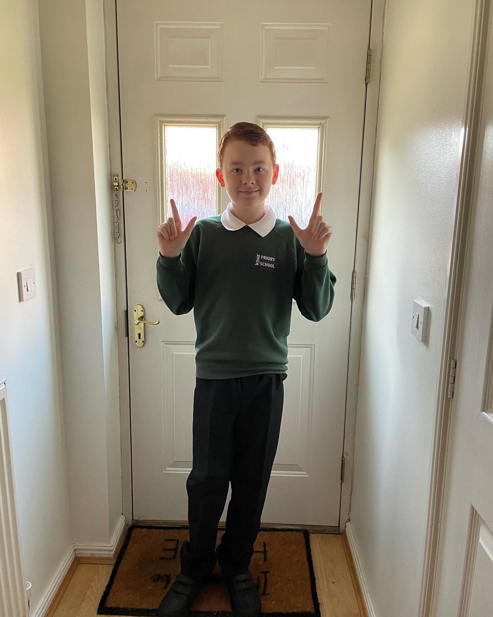cullensat422's tweet photo. Year 8 he’s ready for you! Another foot taller I swear but still smiling and ready to try his best! #autism #mainstreamed #myboy https://t.co/ioN23h9aRx