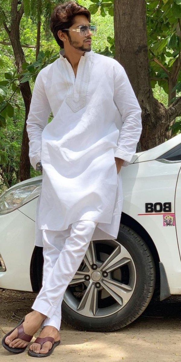 a1ayush's tweet photo. HBD KING BASEER

Keep shinning https://t.co/miRdF3itM0