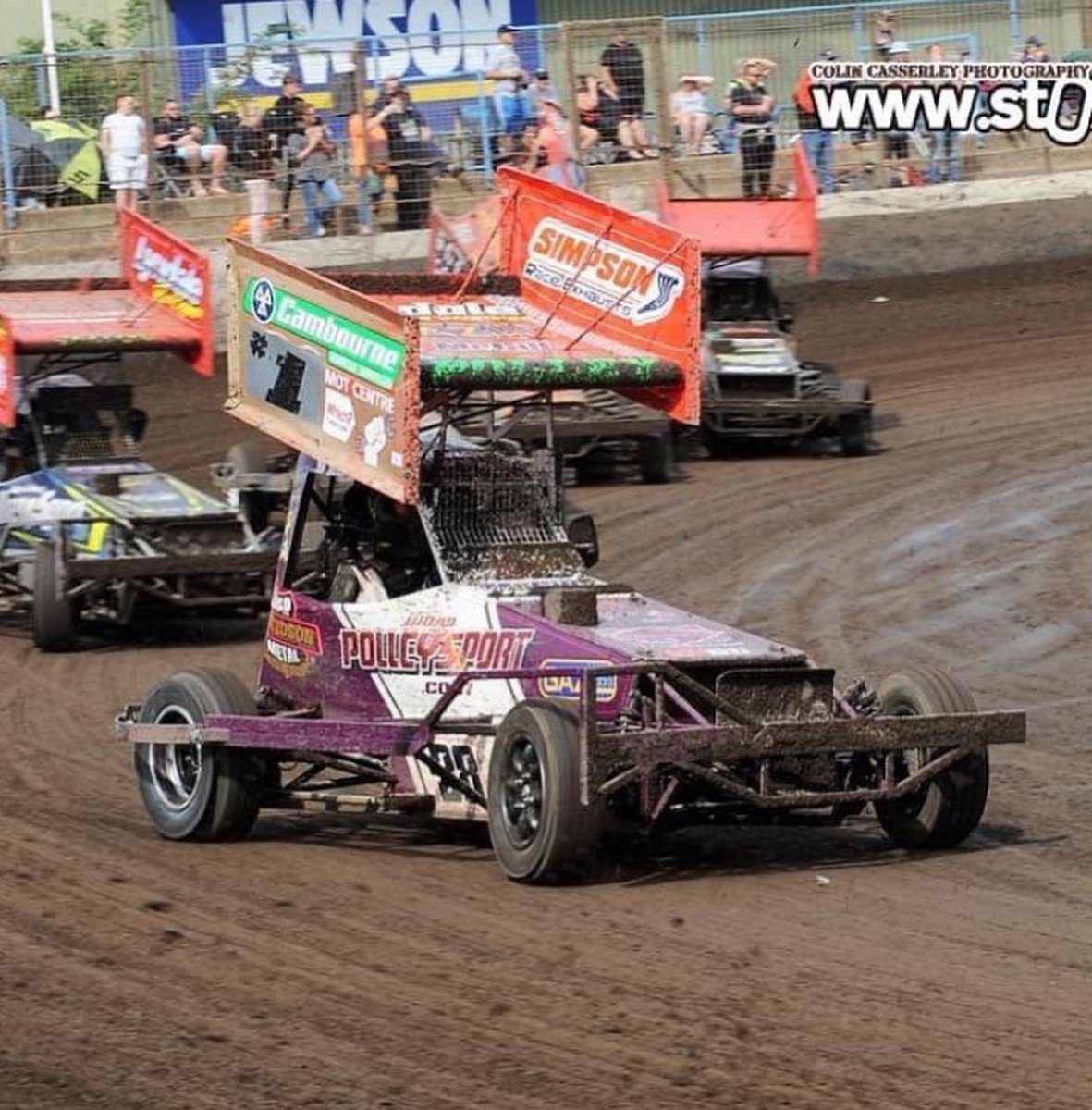 F2 Stock Car World Champion ☝🏻🏆 Super proud of my little brother, well done <a href="/DPMotorsport/">David Polley</a> I always knew you’d do it 💥💥 and in our Dads retro livery makes it even more special 🙌🏻