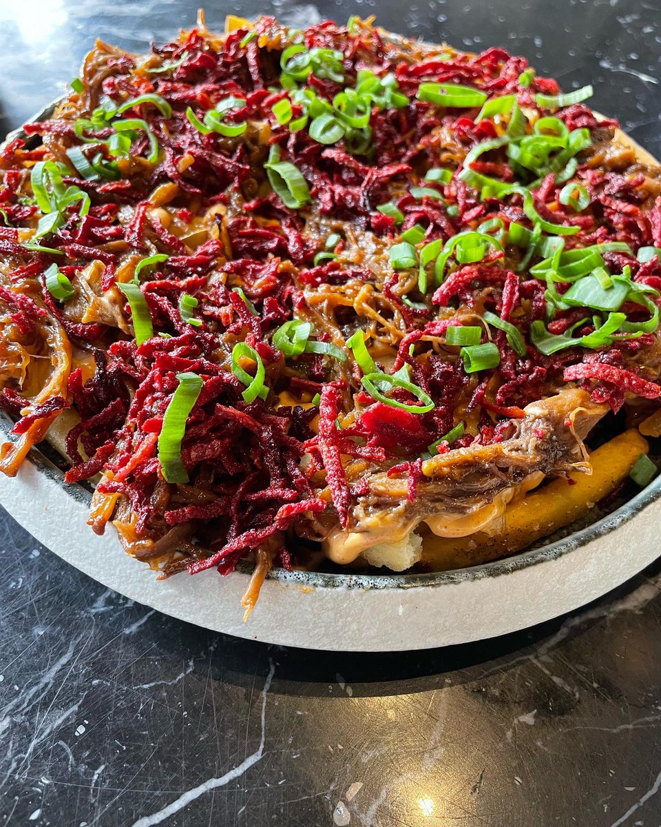 Rateit_ksa's tweet photo. زيارة

@wagyu_burger 

 تجربة ممتازة 🤩 و أكل جدا جدا لذيذ ويستحق التجريبة 

١- جودة الآكل 3.5/4
٢- الأسعار 3.5/4
٣- وقت وسرعة الخدمة 3/4
٤- نظافة المكان 2.5/4
٥- الموقع والاجواء 3/4

عندهم جلسات داخليه 

📍موقع المحل 
الرياض، حي السليمانية . https://t.co/qn2zBM3ydK