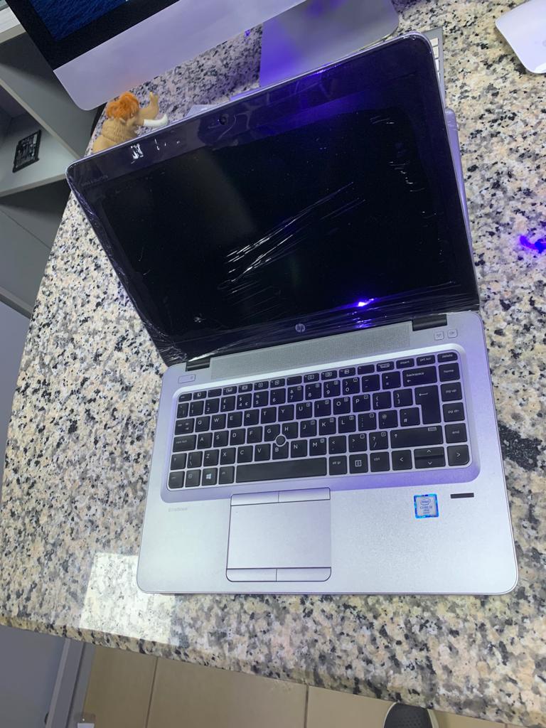 SamsonCLinus's tweet photo. Full Specification
HP 840 G3 Price 170k
Intel i5
7th Gen
8gb ram
500 HDD
Keyboard backlight
OS Windows 10
Original charger
MS Word 2019
Direct UK used
Kindly RT &amp; 💙

Available at GUi computers KD and nation wide delivery call DM 07065699559
#Eriksen #casmiro #barca #coding #kdpc https://t.co/rnbsrrf8gh