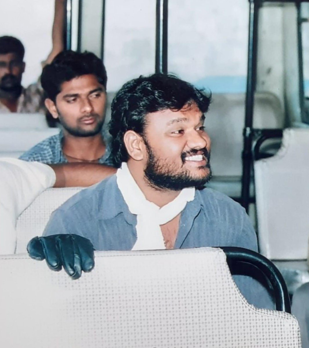 RahulShrivatsav's tweet photo. ….Happy Teachers Day……Anna…. Iam here just because of u…. Ur my Teacher…. philosopher……Guide….more than that treated me as a family member….. thanks alot Anna……🙏 https://t.co/GA50kFr4Aq