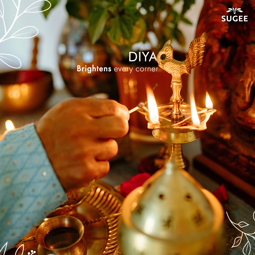 SugeeGroup's tweet photo. Ganesh Chaturthi Rituals: 

Diya, the auspicious light. It is kept on both sides of Ganesha that diminishes the darkness and illuminates every  corner of our homes.

#GaneshChaturthiRituals #GaneshChaturthi #Ganapati #Ganesha #Diya #Brighten #Rituals #SugeeGroup #Celebrations https://t.co/7e74jp1vK6