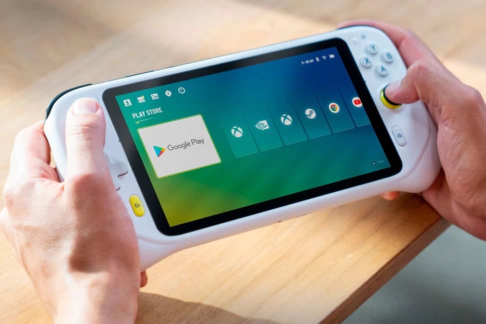 CeotechI's tweet photo. Logitech G Cloud svela le principali specifiche tecniche
#6000mAh #Android11 #CloudGaming #ConsoleNextGen #ConsolePortatile #GCloud #GameNews #Gamer #Gaming #Logitech #LogitechGCloud #Notizie #Rumors #Snapdragon720 #Tech #TechNews #Tecnologia
https://t.co/VNIkoifWkM https://t.co/TzVBnw6wmo