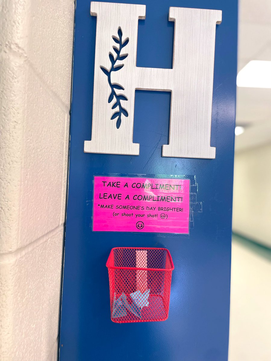 MrsHammond_'s tweet photo. Because we all need a compliment/reminder from time to time! First day I put it outside my door, one of my 8th graders added one that said βYouβre doing amazing! Keep it up!β π Some current & past students of mine gladly took one! #SCEmath #NISDIgnited https://t.co/QXPw9UdRRk