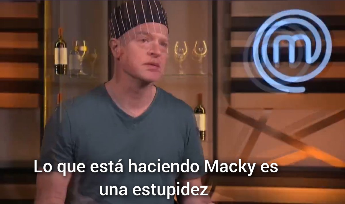 Memocapileon's tweet photo. ¿Que hizo Macky ahora?

#MasterChefCelebrity https://t.co/tB38FR3sr4