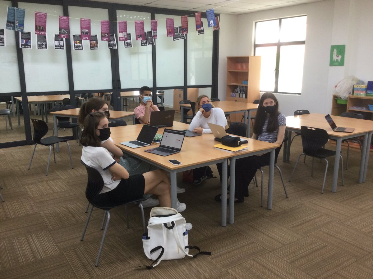 KLASS_EP_Lang's tweet photo. Deep diving into Spanish culture and history for our A Level students… Cuban telenovelas 🇨🇺📺 and the Franco regime 🇪🇸 @AliceSmithSch @KLASS_EP_Lang https://t.co/c3kVTIP0MH