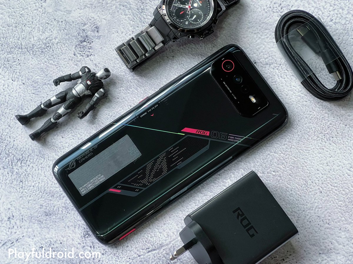 playfuldroid's tweet photo. Here’s our first look at the new ASUS ROG Phone 6 Pro. This is definitely one of the best gaming smartphone we’ve tested so far 🔥
#ASUSROGPhone6Pro #ROGPhone6Pro #ROGPhone6 #ROG https://t.co/dx7gkPmshA