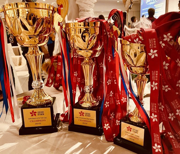 LittleSaiWan's tweet photo. DLSW Boys receiving trophies at Cricket Hong Kong 🇭🇰Awards, U13 Elite Champions, U15 Elite Champions and U19 League Champions, Ansh Doshi also received Individual junior Award #crickethk🇭🇰🏏 #dlswcc https://t.co/SXBko0s12J