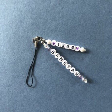 kbeadsmy's tweet photo. Bead Keychains &amp; Rings 🌈

➡️ RM5 (Keychains) // RM1.50 (Rings)
➡️ All prices are negotiable!
➡️ Customisable (You can choose your own beads, colours, &amp; wording)
➡️ DM to order or if you have any questions ☁️

#pasarBTS #pasarBTSMY https://t.co/T7XzfpdAz2