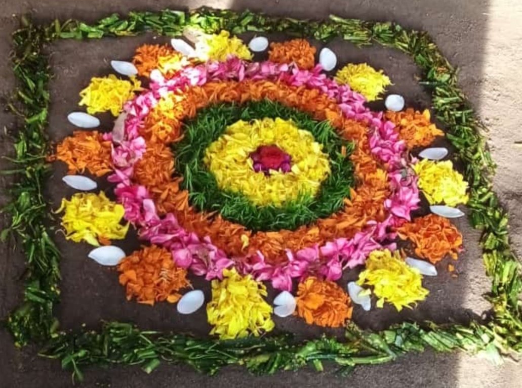 7th day - Square pookalam 😜
#Onam2022