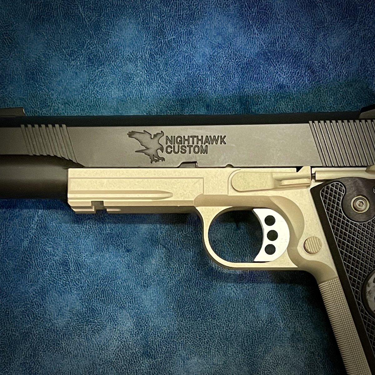 arms_western's tweet photo. WESTERN ARMS
NIGHT HAWK CUSTOM TALON RECON FRAME 
Ver.3
With NIGHT HAWK ALUMAGRIPS

#WA #WESTERNARMS #ウエスタンアームズ
#AIRSOFT #AIRSOFTGUN
#NIGHTHAWK #NIGHTHAWKCUSTOM #TALON
#45AUTO 

#ガバメント　#ガバ　#ナイトホーク #タロン

https://t.co/4iKzbGJAoJ
https://t.co/H5ScJ9tcDF https://t.co/8bmu8DDmMt