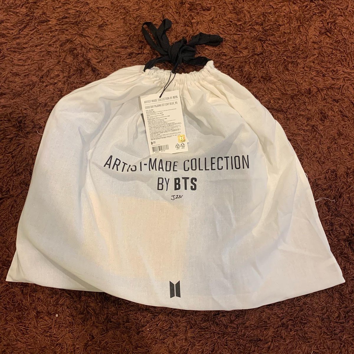 icedlattae7's tweet photo. wts lfb ph

BTS ARTIST MADE COLLECTION on hand &amp; sealed!

Jin Good Day Pajama size Medium P7,120

🏷metro manila good condition ready to ship kim seokjin https://t.co/98olI3OnNh