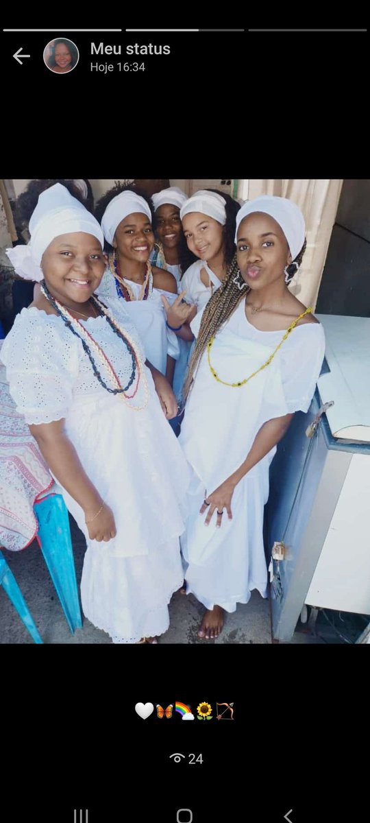 MalhaDiogo's tweet photo. Que Função Maravilhosa 🥰🌻🦚🍂
#Grata Demais Somente agradecer A Omolu, Oxum e Logun Ede🥰🙌🏾
Mas 1 concluída com Sucesso 
#Olubaje
#Função 
#YAOS
#AXÉ 
@tutu_sampaio https://t.co/afvK9vp1CA