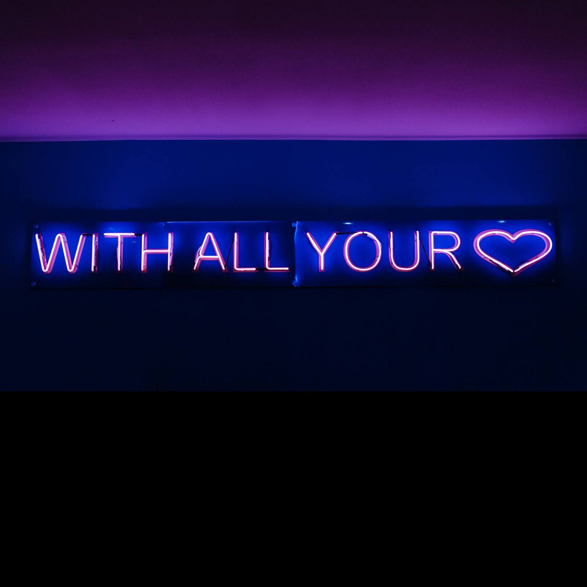 Turntable_Talks's tweet photo. 👁‍🗨 #makeart #withallyourheart 🗯

💜 https://t.co/bZOmWXaRaR 💜

#TurntableTalks #Inspiration https://t.co/7dwlVd8rwl