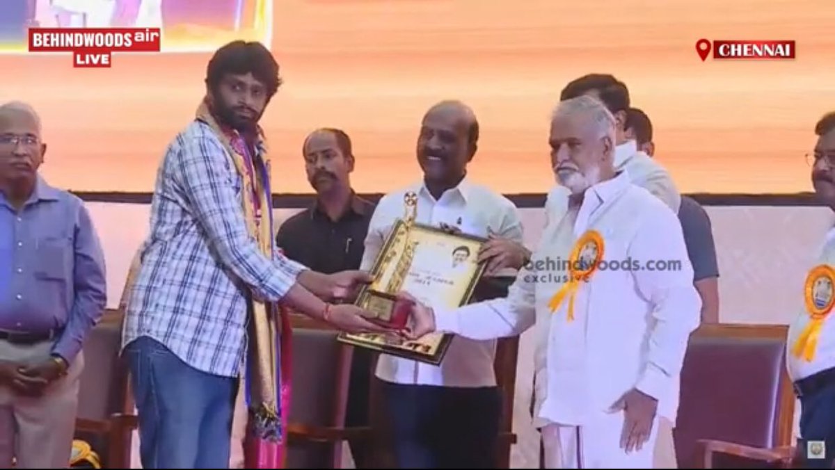 Tamilnadu State Award For Best Story Writer 'SATHURANGAVETTAI' 🔥🔥

#HVinoth #AjithKumar #AK61‌