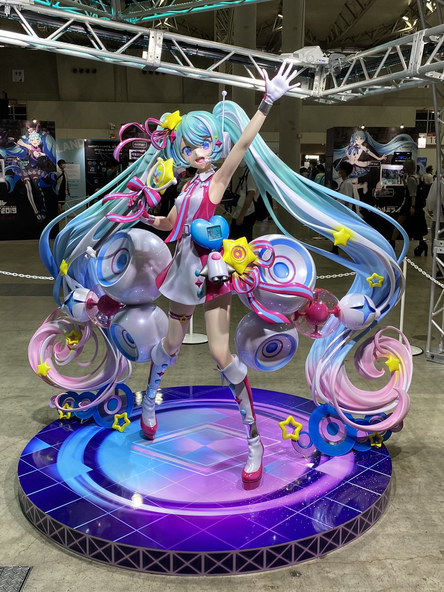 officialiid's tweet photo. ありがとう初音ミク

#マジカルミライ10th https://t.co/eVO3f3acxn