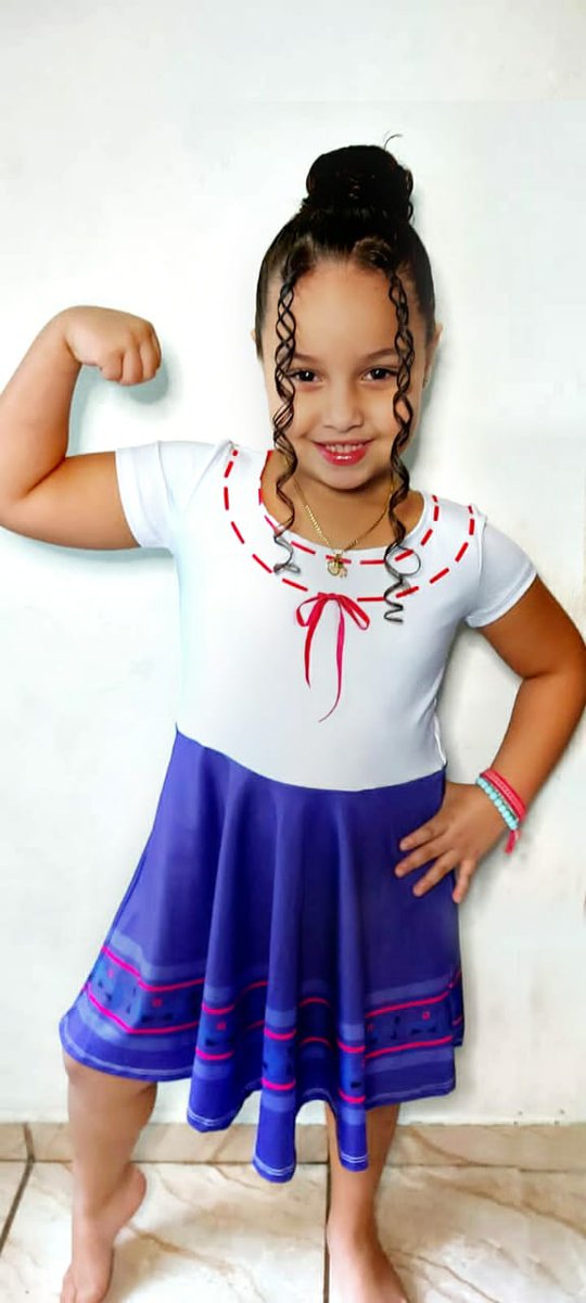 ogra_danni's tweet photo. De todos os amores serei eternamente fã do nosso amor, obrigada por existir e por me escolher para ser a sua mamaezinha. 🥺😍
 te amo bem grandãooo!!! ❤️

Feliz dia minha fortona ❤️💪🎉

#6anosdalaurinha https://t.co/PjB7htiV5q