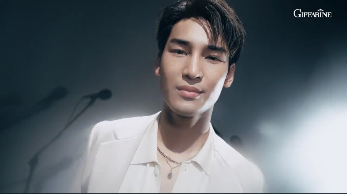 Kiku In Delulu Mode On Twitter sir U Dont Need To Attack Me With Your Beautiful Brown Eyes 
