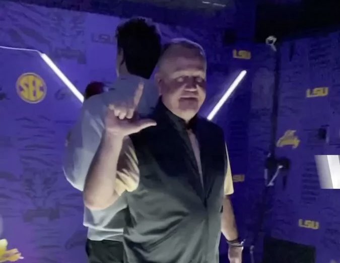 Dan Le Batard Show with Stugotz (@lebatardshow) on Twitter photo 