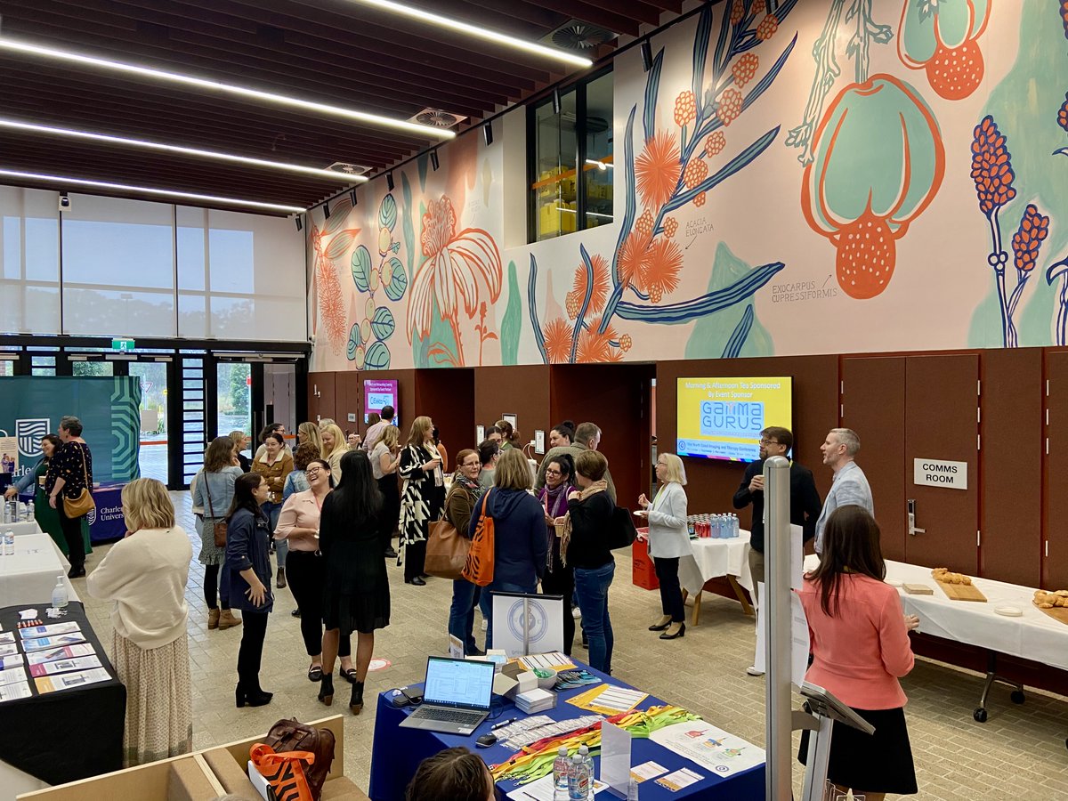 johnhewis's tweet photo. It was great to finally welcome MRS practitioners &amp; students back onto the Port Macquarie Campus at @CharlesSturtUni for the Mid North Coast Imaging &amp; Therapy Conference 2022. Fantastic talks, networking and karaoke performances all round! Thank you @ASMIRTorg #koalityoflife https://t.co/RAIl9llAGr