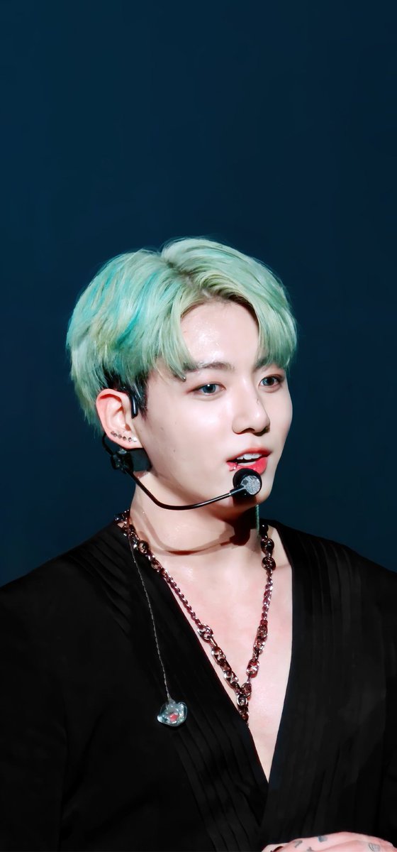 JKTEAMINA's tweet photo. [📑] Billboard membuat artikel tentang momen solo terbaik Jungkook dan menyebutnya sebagai "Superstar"

• https://t.co/rD1bpZKtQ2

#정국 #JUNGKOOK @BTS_twt #BTSJUNGKOOK https://t.co/UyPw1qX56h