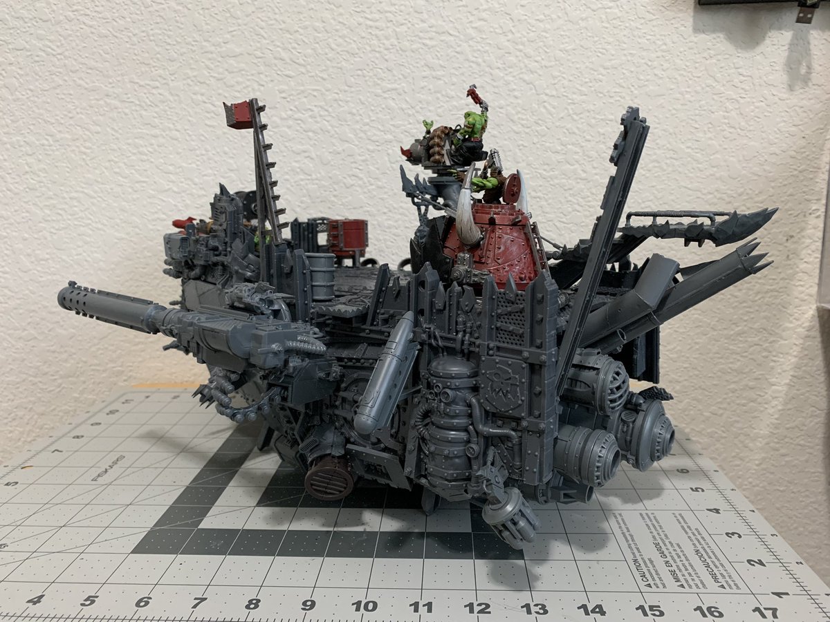 My #OrkAirship, #DaSkyWrekka, build is complete!!!
This build has taken me 13 days shy of a year and a significant portion of my bitz box. Pictures are missing a few subassemblies and da krew. #WarhammerCommunity #WAAAGH #Freebooterz #WarHamFam #Warmongers #Orks40k #StompaWalk
