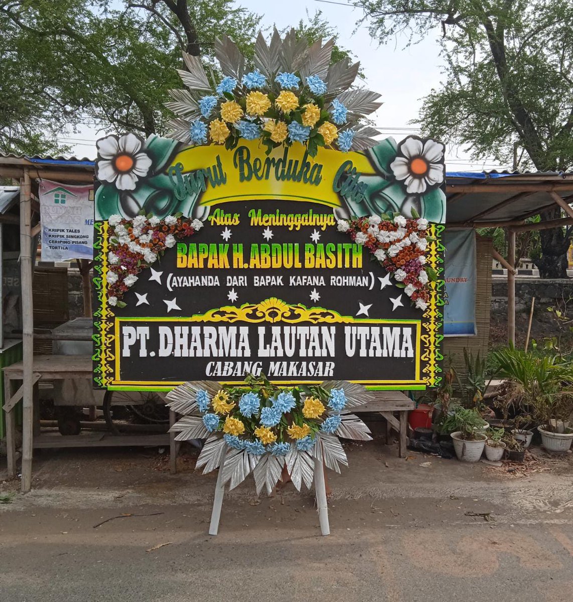 floristkendal's tweet photo. KARANGAN BUNGA di Kaliwungu KENDAL
WA:082298267271
❤💐💯
👇ORDER KLIK LINK INI👇
👇👇👇
https://t.co/4n7OCoT0Mb
🌹☝☝
@floristkendal
#kendal
#sukorejo
#cepiring
#floristkendal
#weleri
#papankendal
#kendal
#brangsong
#patebon
#kaliwungu https://t.co/IwDCmCO9bl https://t.co/Re8ailuQ8j