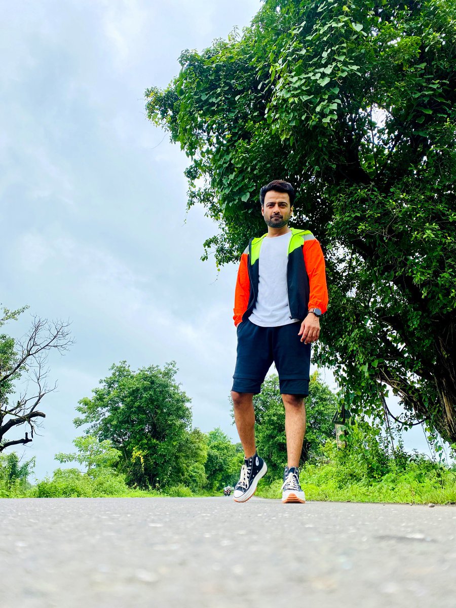 ManishNaggdev's tweet photo. Have a great #monday 🙌💥 #manishnaggdev https://t.co/NX07wCTS5k