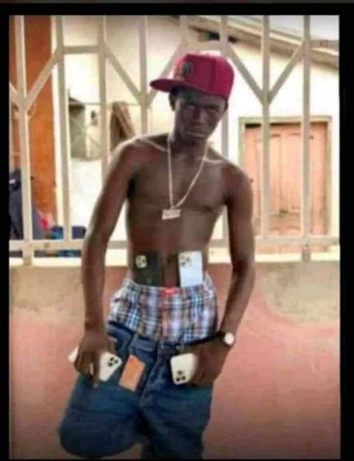 Npp_ne_gyimie's tweet photo. @stonebwoy Chairman after Ashiaman to the world #ATTWF22 https://t.co/vSLv6b6Mdp