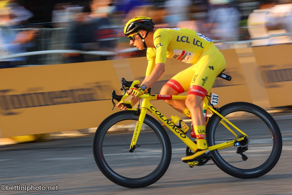 Plume (@plume) on Twitter photo Wish you could ride your very own pro-level bike? Now’s your chance! <a href="/TamauPogi/">Tadej Pogačar</a> won the 2020 Tour de France on the incredible Colnago V3Rs. You can win this replica (size 54s), painted in the same race winning yellow, and signed by Tadej! #PSCC22 Wish you could ride your very own pro-level bike? Now’s your chance! <a href="/TamauPogi/">Tadej Pogačar</a> won the 2020 Tour de France on the incredible Colnago V3Rs. You can win this replica (size 54s), painted in the same race winning yellow, and signed by Tadej! #PSCC22