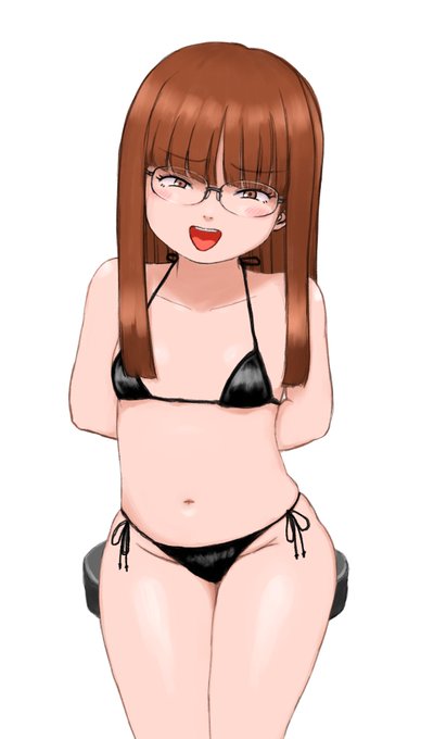 髪型で遊びだす 