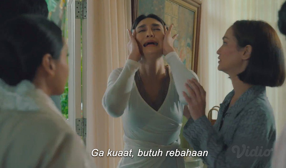 IDGoonerscom's tweet photo. Sepanjang saya menempuh pendidikan dan bekerja, kenapa lingkungan saya selalu dipenuhi fans2 MU ya lord. Mereka kalau habis menang ampun dah songongnya 🤣 https://t.co/Z47bhLVn6A
