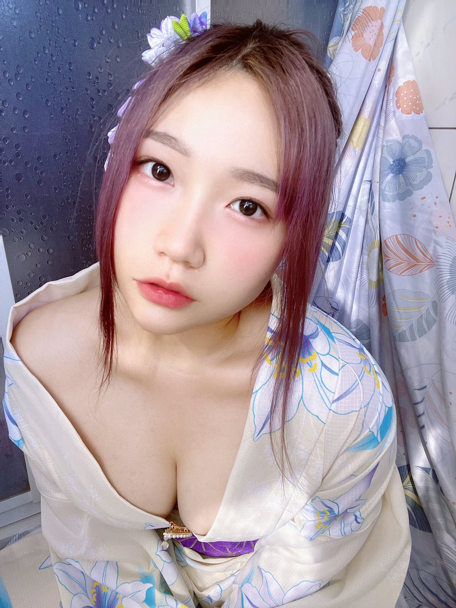 YIJOU16's tweet photo. 推特忘記發這組圖了😆喜歡請轉推💗 https://t.co/D2b2dUfwCl