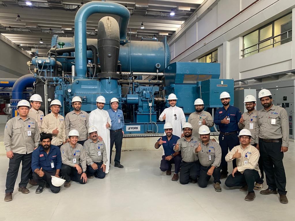stom_ksa's tweet photo. The word (impossible) is not exist in STOM's dictionary, our great team in KFU improved the efficiency of York OM chillers along with the associated assets. https://t.co/42ziGnHGZ2
