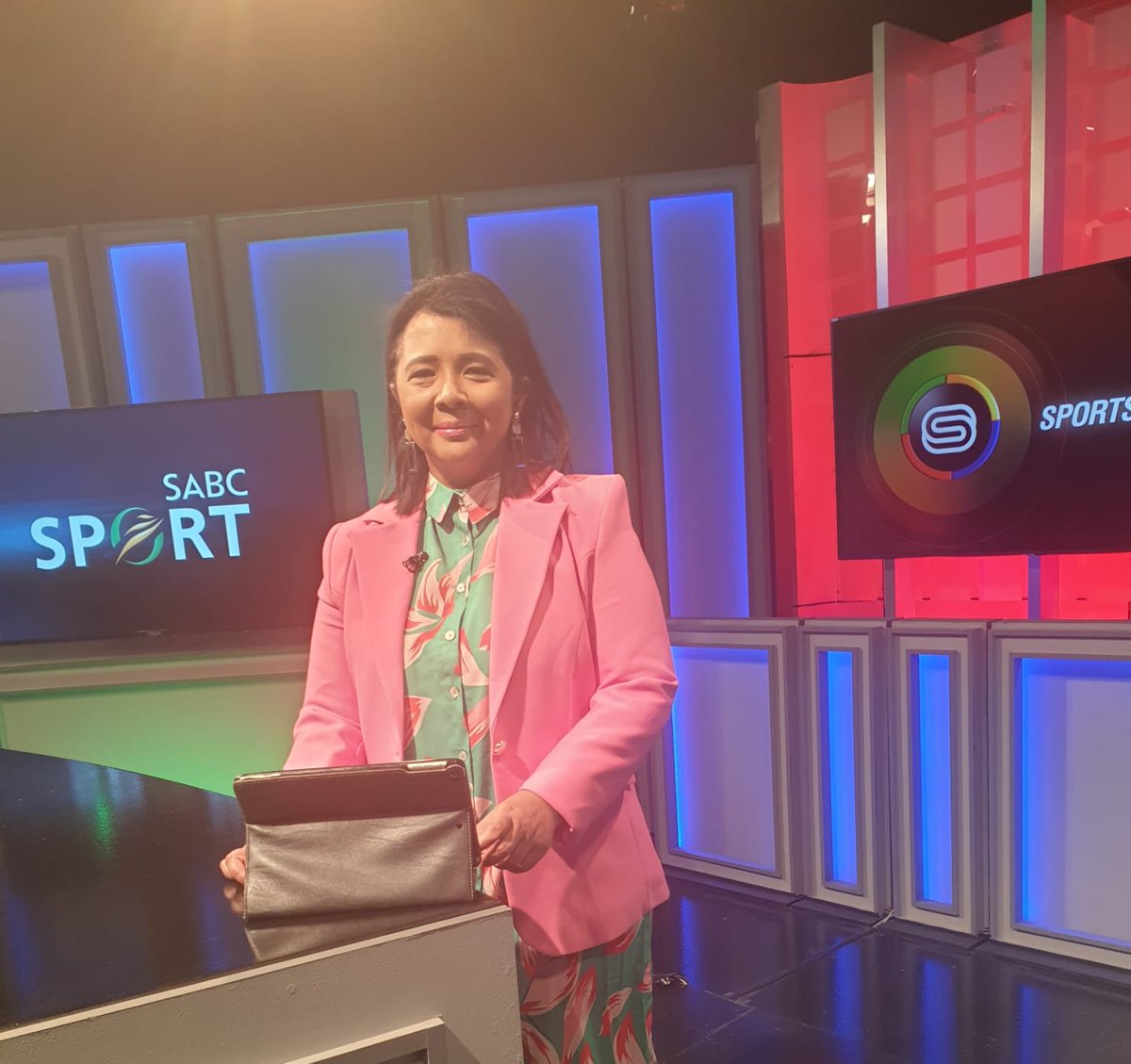 [ON AIR] Sports update with <a href="/ZaiZkhan1/">zai_zkhan1</a> and <a href="/StephenGrootes/">Stephen Grootes</a> on #SAfmSunrise #sabcnews