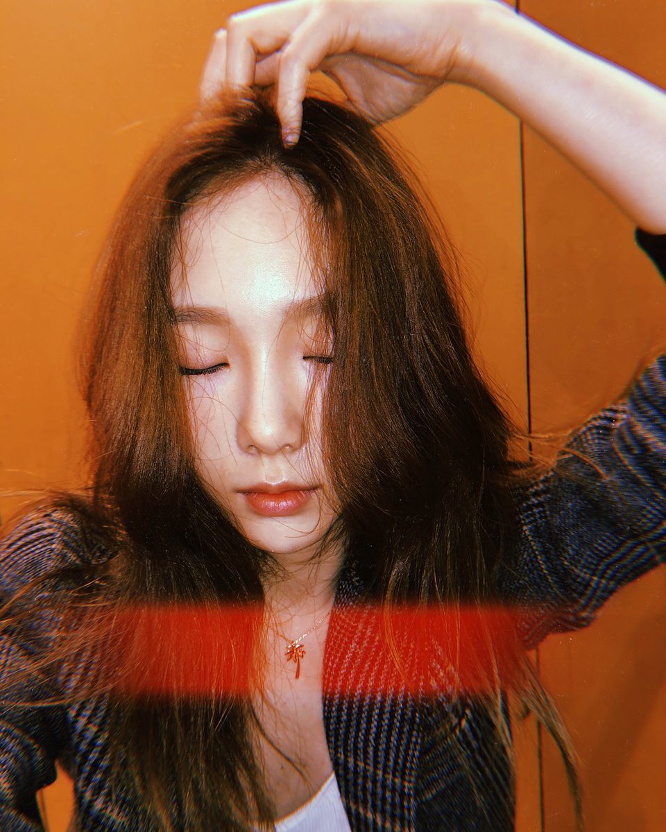 hourlytaeyeon's tweet photo. #TodayWithTaeyeon #TAEYEON #태연 

♡ 180906 IG https://t.co/76lFb64Qs8